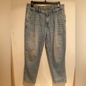 Sonoma Light Wash Blue Pleated High-Rise Jeans